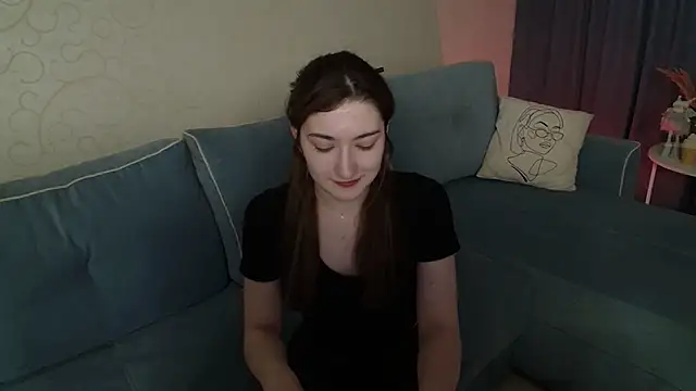 Snapshot of RosieGloom chatting on 3, 3, 2026 RosieGloom online show from 3, 3, 2026