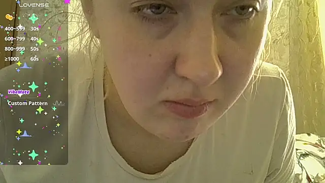 CurvyWild Lady30 online show from 14, 3, 2026