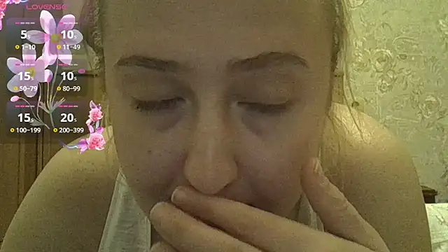 CurvyWild Lady30 online show from 31, 3, 2026