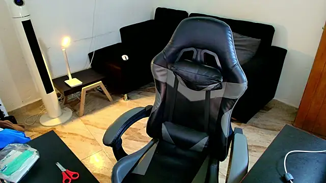 Xanderstone00 online show from 16, 3, 2026