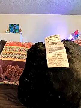 Phoebeelliot online show from 8, 2, 2026