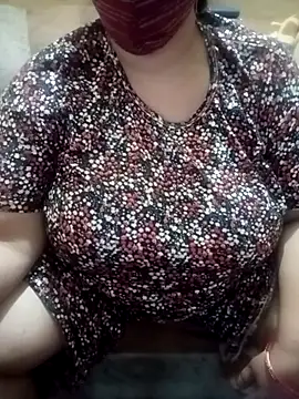 Snapshot of Simran_008 chatting on 6, 3, 2026 Simran 008 online show from 6, 3, 2026