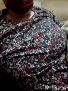 Snapshot of Simran_008 chatting on 8, 3, 2026 Simran 008 online show from 8, 3, 2026