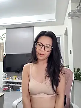 yunchui0101 online show from 18, 3, 2026