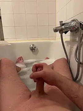 Snapshot of DeN_strip chatting on 26, 3, 2026 DeN strip online show from 26, 3, 2026