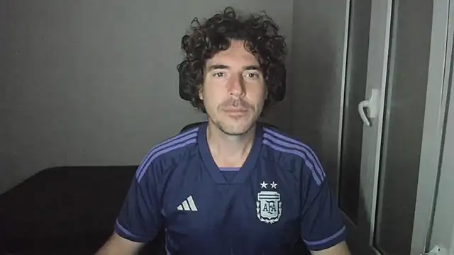 Snapshot of joaquin420_hot chatting on 18, 3, 2026 joaquin420 hot online show from 18, 3, 2026