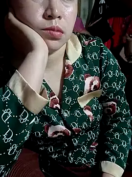 Snapshot of yun_2006 chatting on 2, 4, 2026 yun 2006 online show from 2, 4, 2026