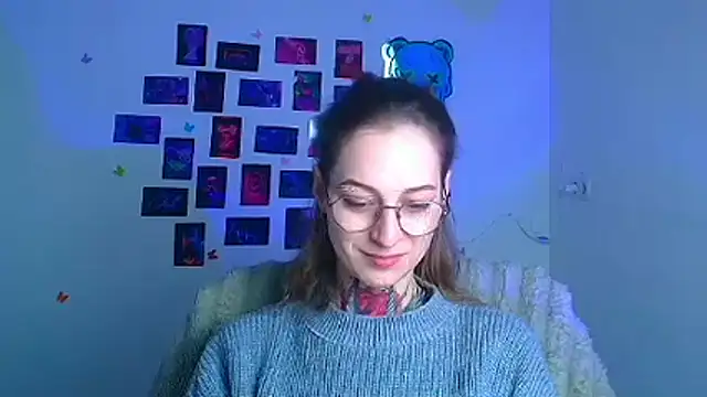 Esmi Winter online show from 3, 3, 2026