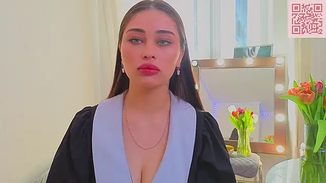 Snapshot of Sofia_Plump chatting on 10, 3, 2026 Sofia Plump online show from 10, 3, 2026