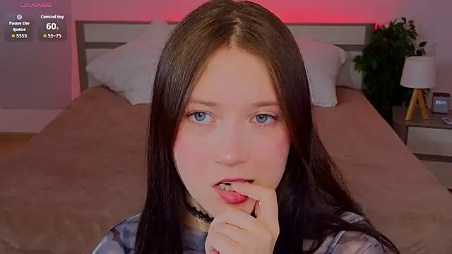 Snapshot of MmollyMay chatting on 22, 3, 2026 MmollyMay online show from 22, 3, 2026