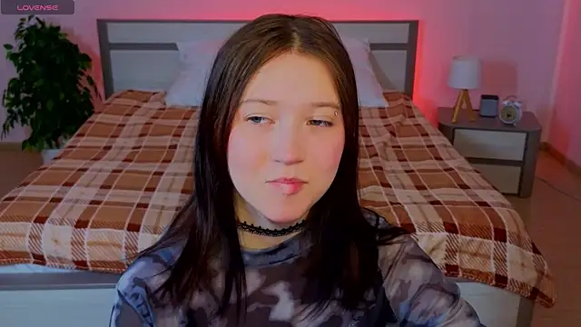 Snapshot of MmollyMay chatting on 23, 3, 2026 MmollyMay online show from 23, 3, 2026