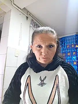 Alexamontiel  online show from 18, 3, 2026