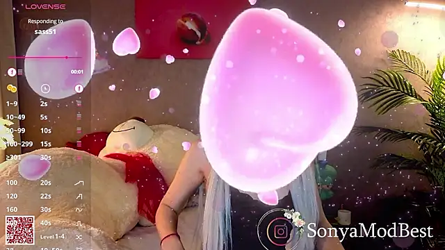 Snapshot of Sonya-Love chatting on 29, 3, 2026 Sonya-Love online show from 29, 3, 2026