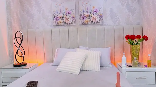 Snapshot of SaraLugo chatting on 13, 3, 2026 SaraLugo online show from 13, 3, 2026