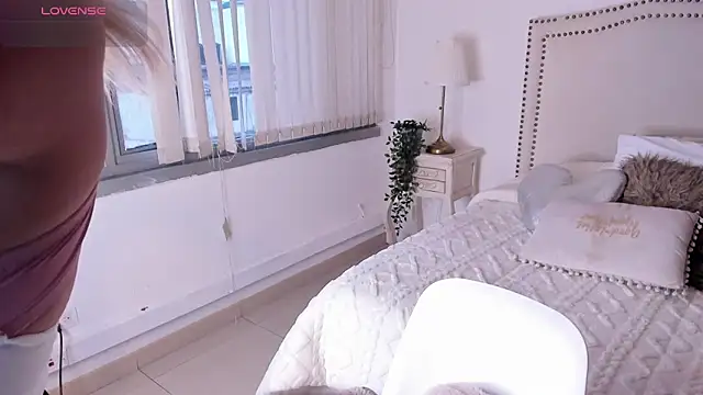 Snapshot of Maya-jhons chatting on 20, 3, 2026 Maya-jhons online show from 20, 3, 2026