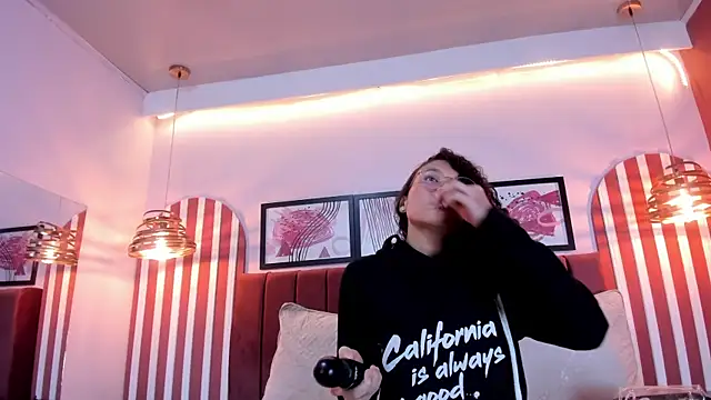 candice johnss online show from 1, 4, 2026