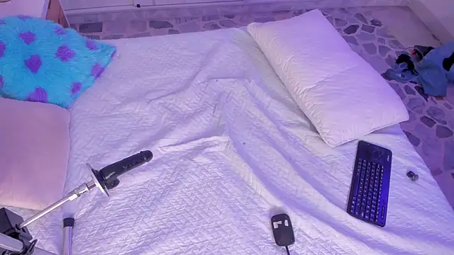 Bunny Blush1 online show from 27, 3, 2026