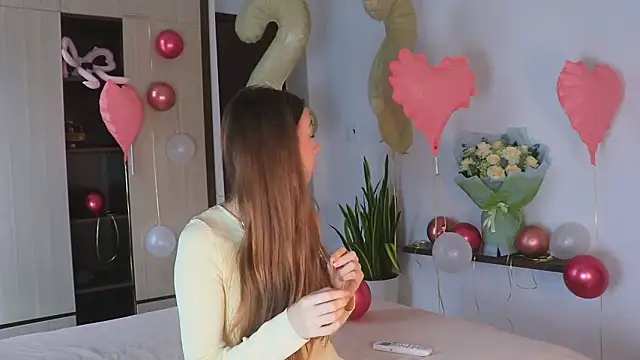 Snapshot of Your_Alisaa chatting on 14, 3, 2026 Your Alisaa online show from 14, 3, 2026