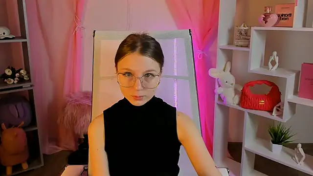 ElliFrankenweenie online show from 22, 2, 2026