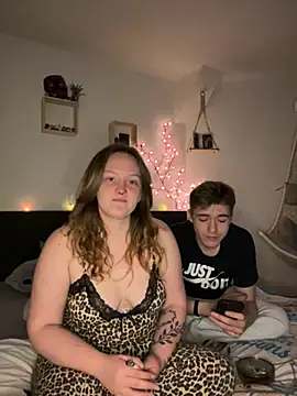 Maryjane-Spidermann online show from 5, 3, 2026