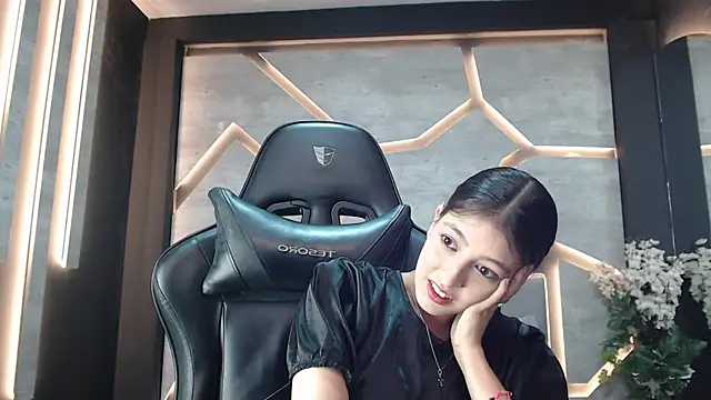 SinLickerr online show from 4, 3, 2026