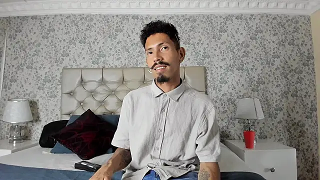 Snapshot of NoaahTylor chatting on 27, 3, 2026 NoaahTylor online show from 27, 3, 2026