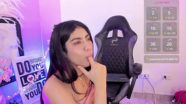 Siena fox online show from 12, 3, 2026