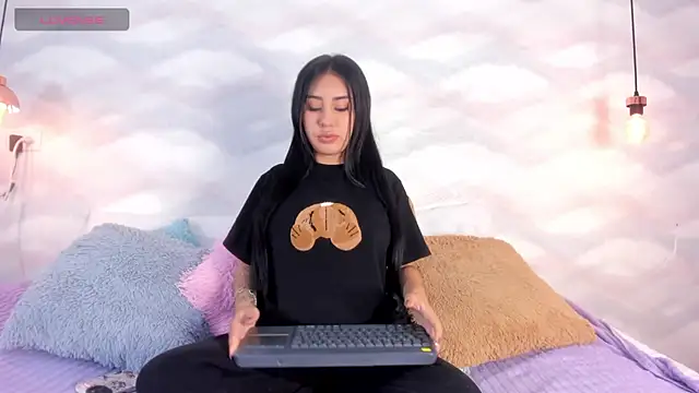 Snapshot of vaelina_angels chatting on 17, 2, 2026 vaelina angels online show from 17, 2, 2026