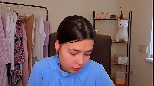 BettyNunezz online show from 11, 2, 2026