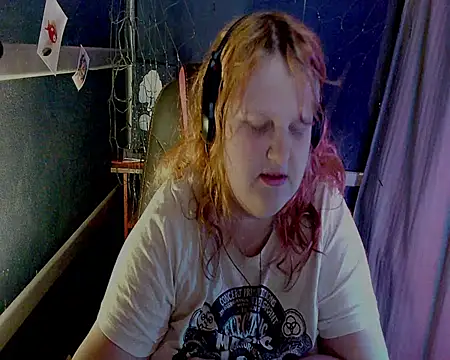 Freya Ethel online show from 13, 2, 2026