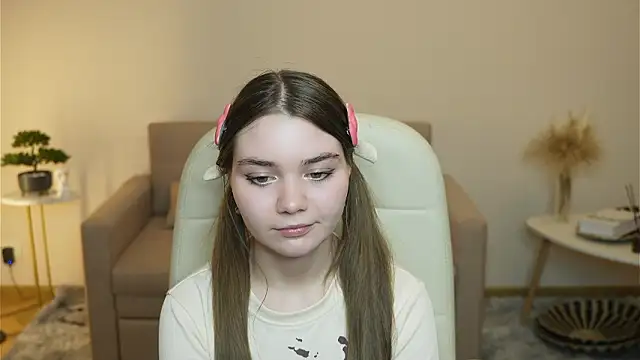 Snapshot of EdythOrwin chatting on 16, 2, 2026 EdythOrwin online show from 16, 2, 2026