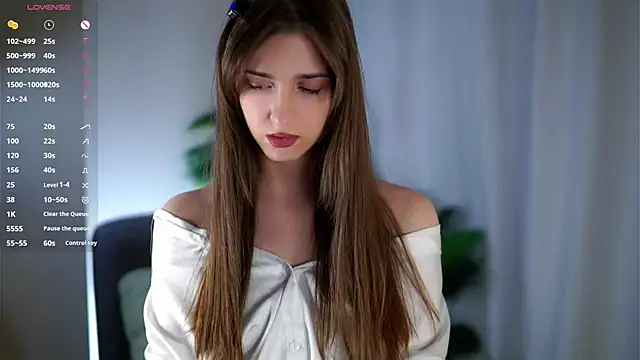 ClarineCasebolt online show from 24, 3, 2026