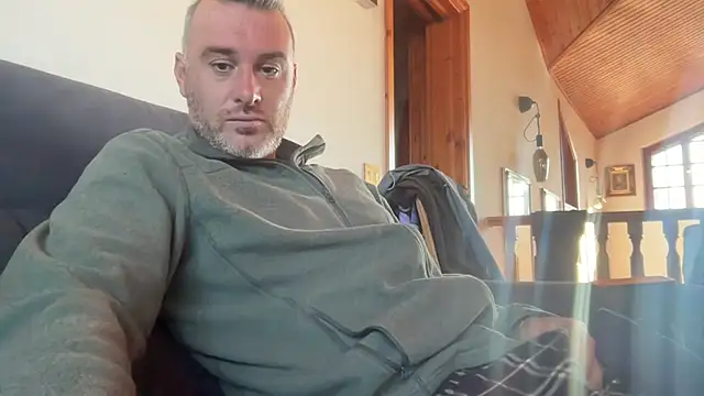 Snapshot of marcovik1 chatting on 17, 2, 2026 marcovik1 online show from 17, 2, 2026