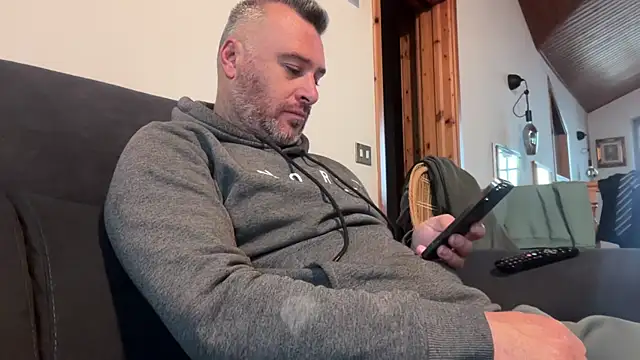 Snapshot of marcovik1 chatting on 12, 3, 2026 marcovik1 online show from 12, 3, 2026