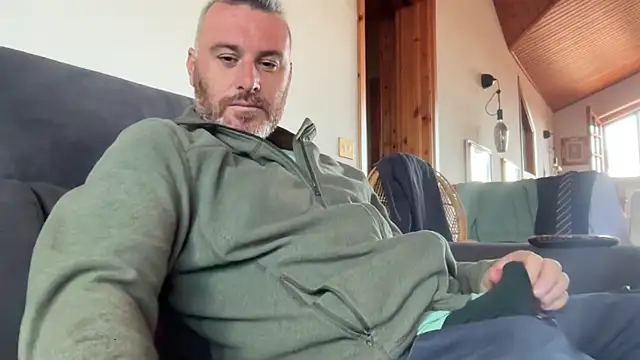 Snapshot of marcovik1 chatting on 19, 3, 2026 marcovik1 online show from 19, 3, 2026