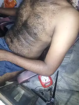 Snapshot of Tinku_1324 chatting on 5, 4, 2026 Tinku 1324 online show from 5, 4, 2026