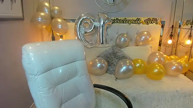 Snapshot of alexking_2 chatting on 3, 3, 2026 alexking 2 online show from 3, 3, 2026