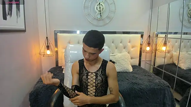 Snapshot of alexking_2 chatting on 26, 3, 2026 alexking 2 online show from 26, 3, 2026