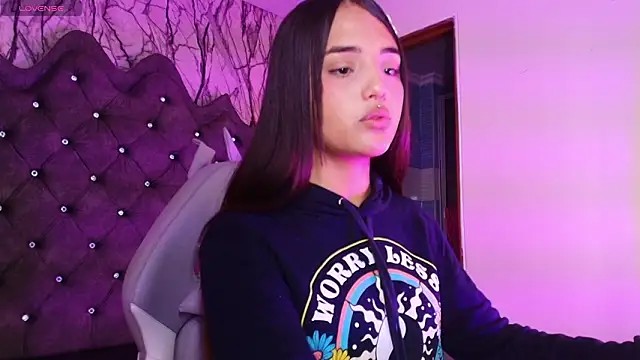 VellvetLuna online show from 12, 2, 2026