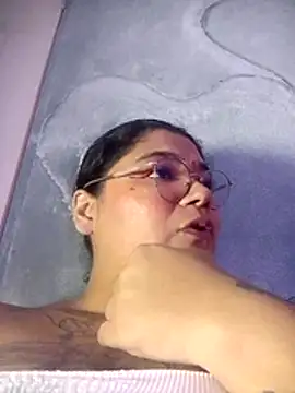 Snapshot of DarkReed chatting on 18, 3, 2026 DarkReed online show from 18, 3, 2026