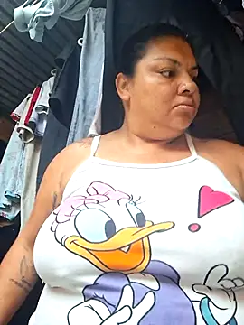 Juli Powl online show from 15, 2, 2026