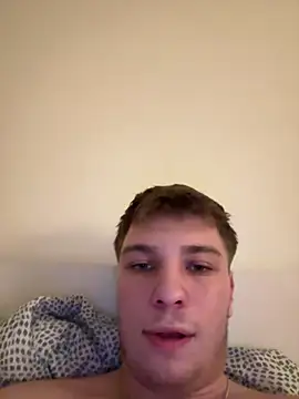 Snapshot of benab888 chatting on 14, 3, 2026 benab888 online show from 14, 3, 2026