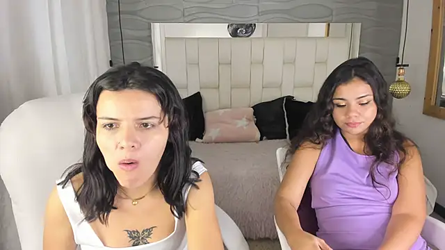 Snapshot of Veyra_sereny chatting on 25, 2, 2026 Veyra sereny online show from 25, 2, 2026