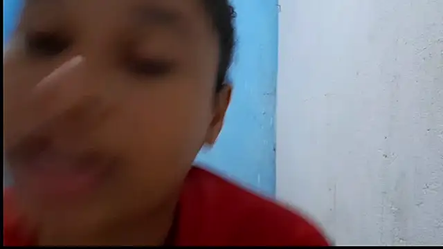 Snapshot of MadelynStamant chatting on 6, 4, 2026 MadelynStamant online show from 6, 4, 2026