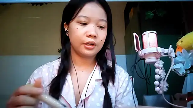 DebbiRexwinkle online show from 19, 2, 2026