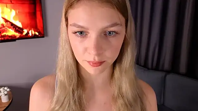 CynthiaaStone online show from 11, 3, 2026