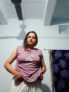 Snapshot of Anushka_Singh0 chatting on 5, 3, 2026 Anushka Singh0 online show from 5, 3, 2026