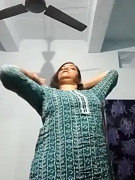 Snapshot of Anushka_Singh0 chatting on 11, 3, 2026 Anushka Singh0 online show from 11, 3, 2026