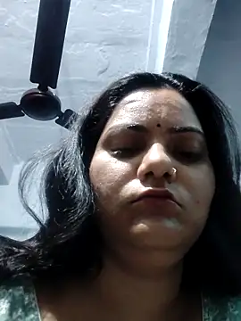 Snapshot of Anushka_Singh0 chatting on 22, 3, 2026 Anushka Singh0 online show from 22, 3, 2026