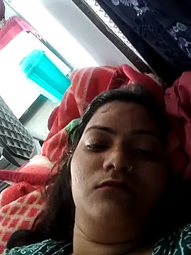 Snapshot of Anushka_Singh0 chatting on 25, 3, 2026 Anushka Singh0 online show from 25, 3, 2026